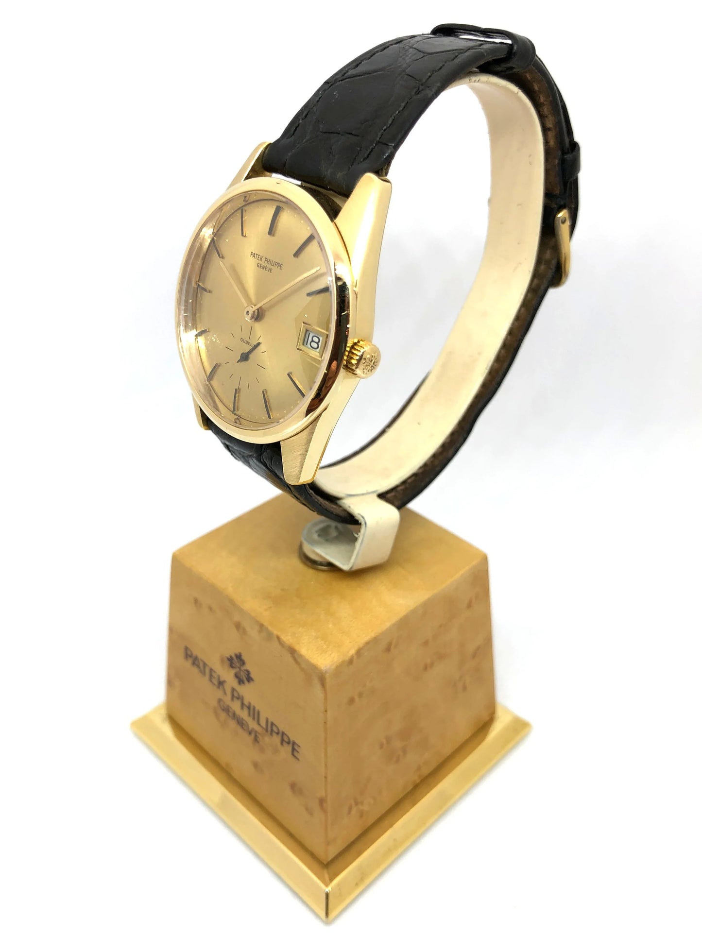 Patek Philippe - Gubelin-signed Calatrava - Champagne Dial (vintage)