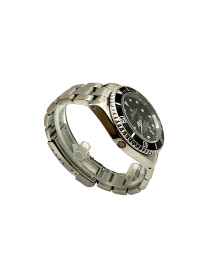 Rolex Sea-Dweller (16600, P Serial)