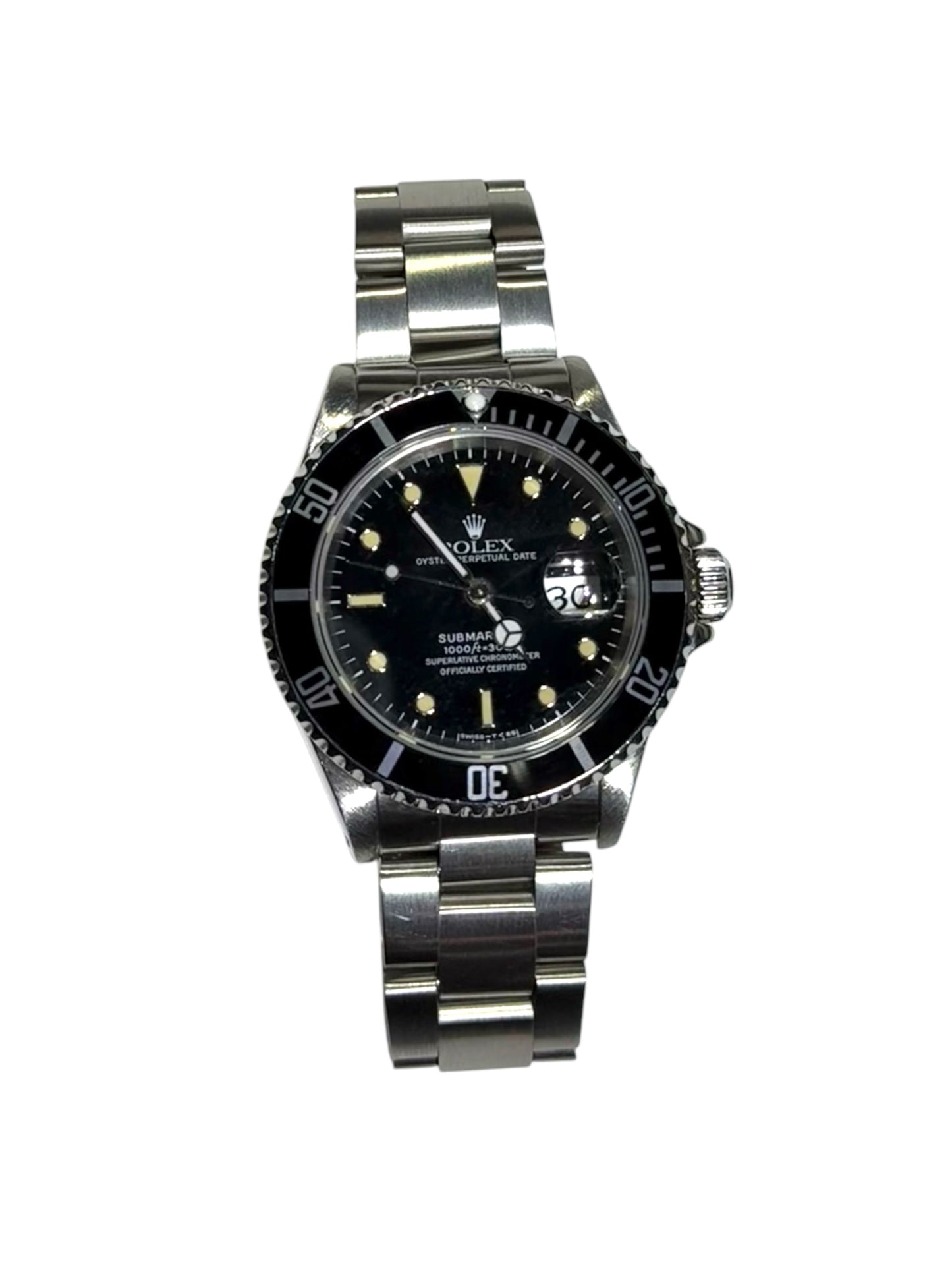 Rolex Submariner Date 16610 - 40mm Stainless Steel, Black Dial (1991)