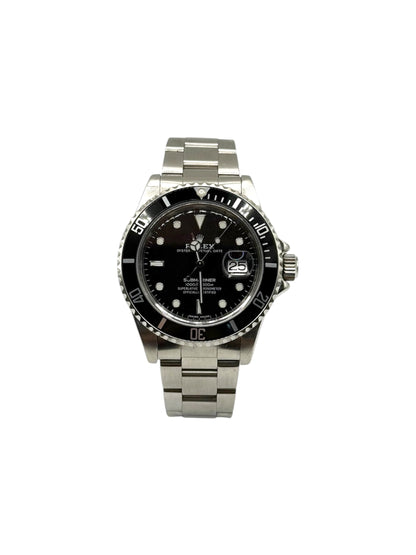 Rolex Submariner Date (16610, 8 Million Serial)