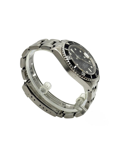 Rolex Submariner Date (16800, 8 Million Serial)