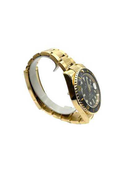 Rolex Submariner Date Yellow Gold (116618LN)